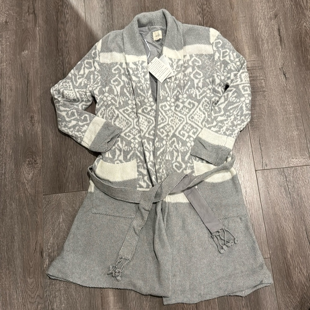 The Lemon Collection Gray and White Oxford Robe
